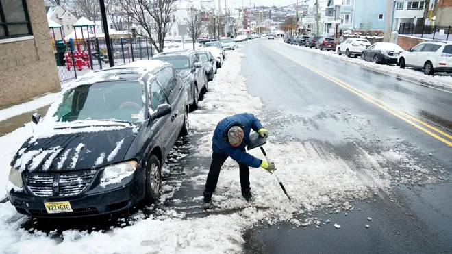 Massive Winter Storm Hits the East