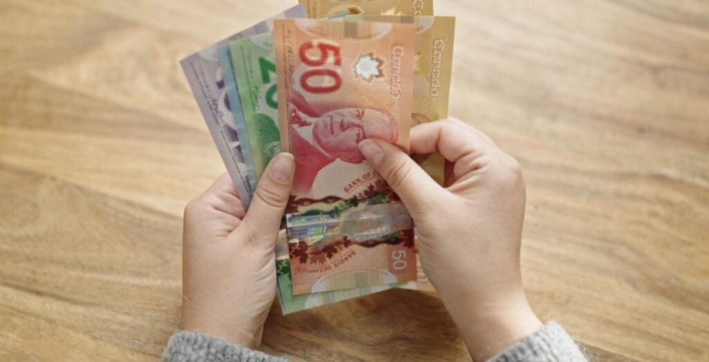  Top Tax Incentives for Canadian Homeowners to Maximize Savings in 2025