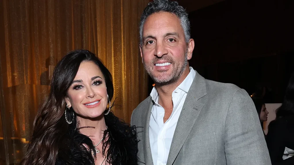 Who Is Mauricio Umansky Dating Now? Inside His Love Life After Kyle Richards